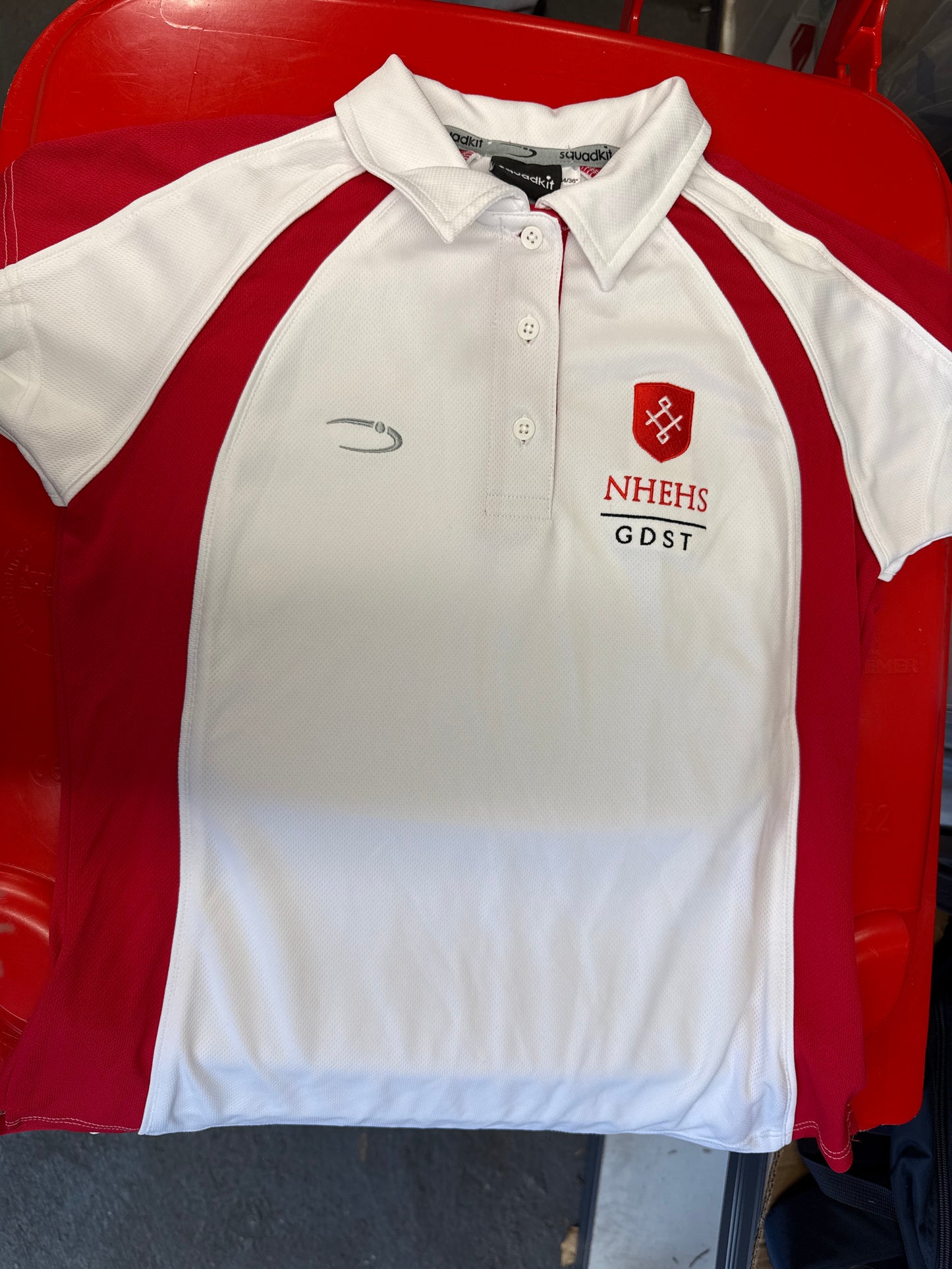 White/Red Crested Tennis Polo T-Shirt